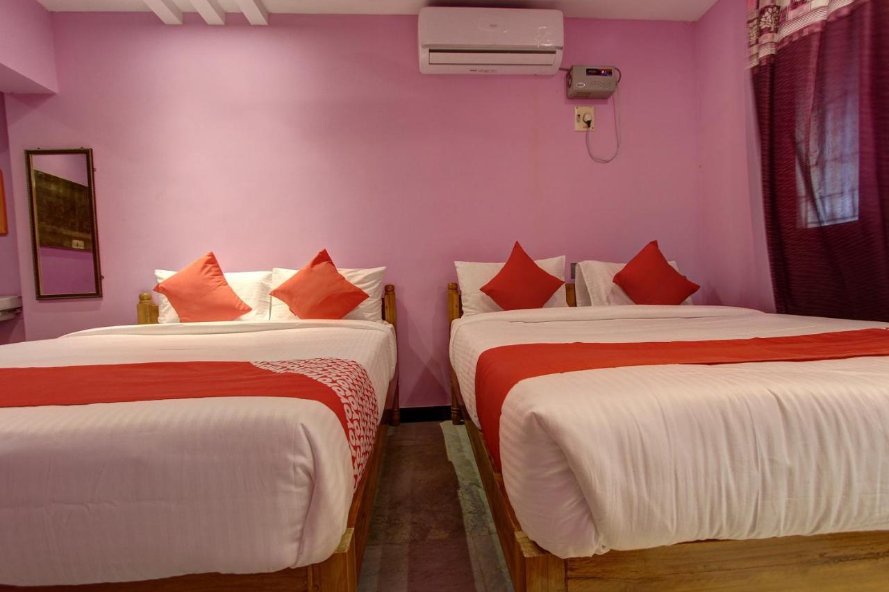 Oyo 38664 Rt Residency Hotel Golden Rock Exterior photo